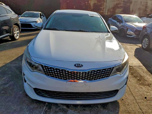 Photo 5 from auction – 2018 KIA OPTIMA LX with VIN 5XXGT4L33JG206237
