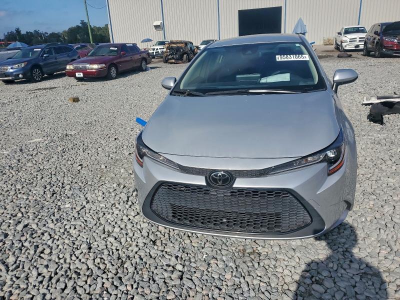 Photo 5 from auction – 2022 TOYOTA COROLLA LE with VIN JTDEPMAE1NJ192131