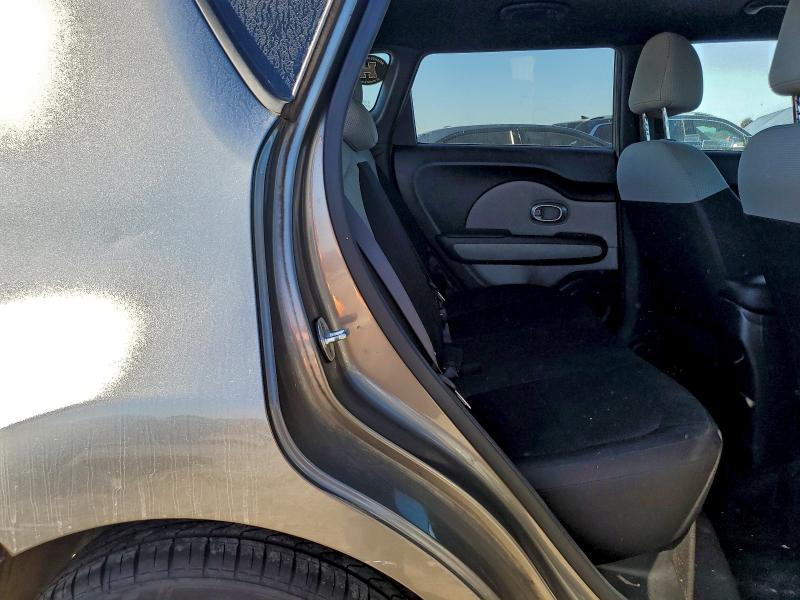 Photo 10 from auction – 2018 KIA SOUL with VIN KNDJN2A27J7565145