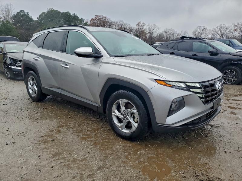 Photo 4 from auction – 2024 HYUNDAI TUCSON SEL with VIN 5NMJB3DE2RH382423