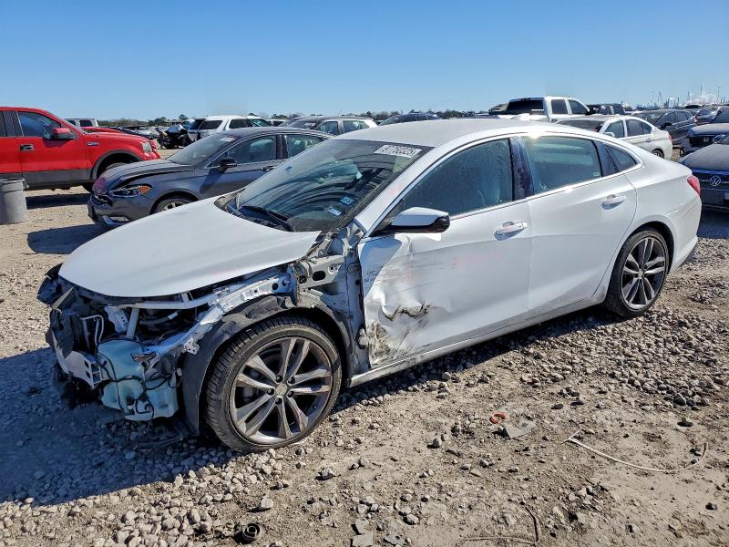 CHEVROLET MALIBU LT 2021 with VIN 1G1ZD5ST8MF072897 - Photo from auction