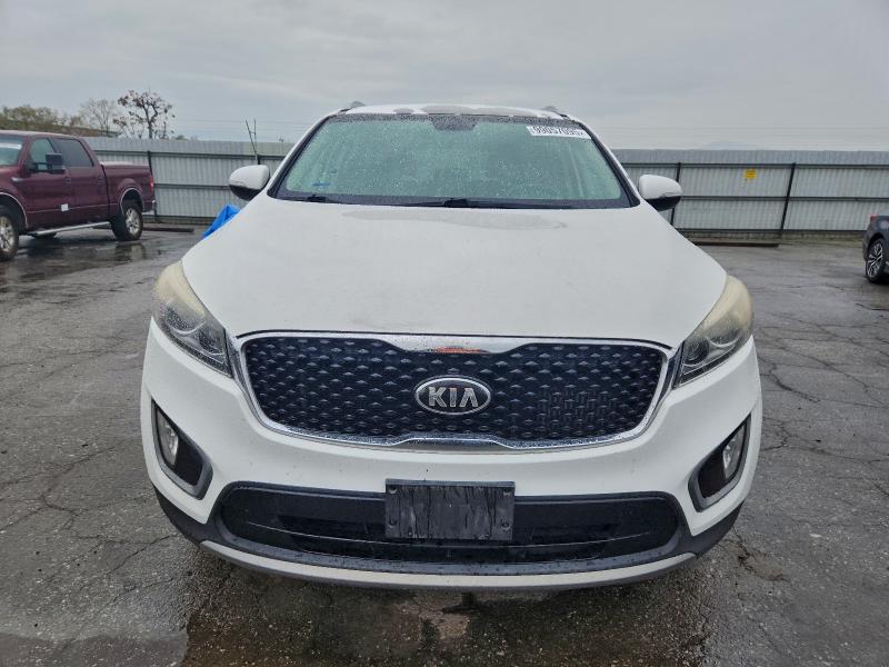 Photo 5 from auction – 2016 KIA SORENTO EX with VIN 5XYPH4A15GG028046