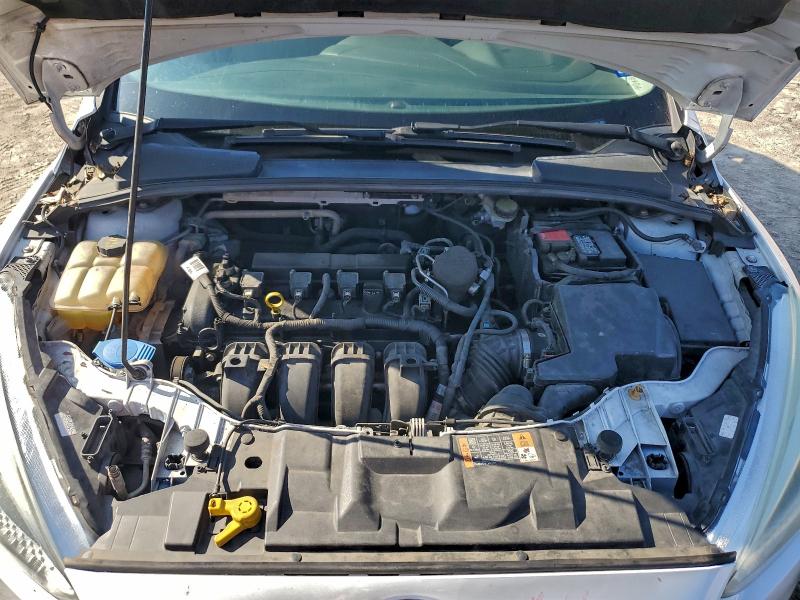 Photo 12 from auction – 2016 FORD FOCUS SE with VIN 1FADP3K28GL342825