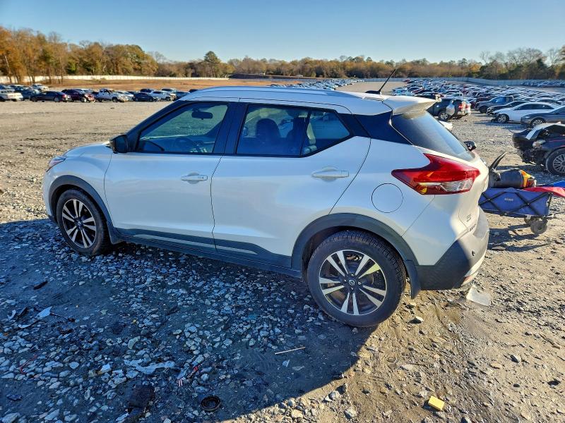 Photo 2 from auction – 2020 NISSAN KICKS SR with VIN 3N1CP5DV2LL511716