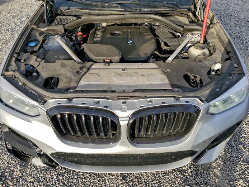 Photo 12 from auction – 2019 BMW X4 XDRIVE3 with VIN 5UXUJ3C57KLG52768