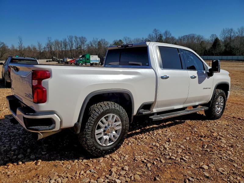 Photo 3 from auction – 2020 CHEVROLET SILVERADO with VIN 1GC4YREY7LF104399