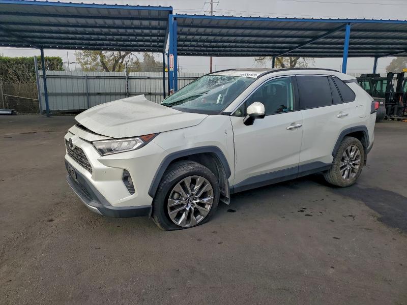 TOYOTA RAV4 2019 with VIN 2T3Y1RFV4KC009226 - Photo from auction