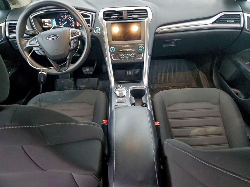 Photo 8 from auction – 2020 FORD FUSION SE with VIN 3FA6P0T93LR100992