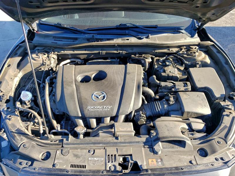 Photo 11 from auction – 2018 MAZDA 3 TOURING with VIN 3MZBN1V36JM184262
