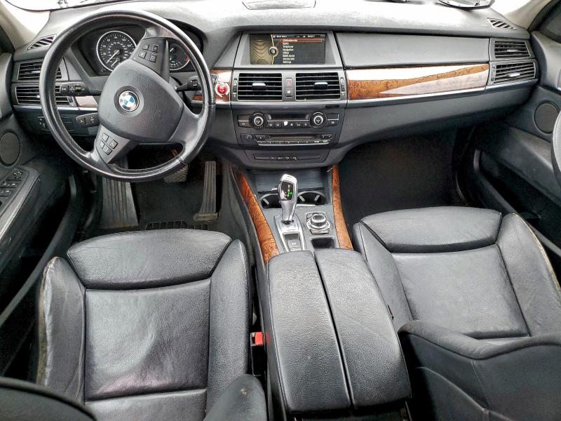 Photo 8 from auction – 2011 BMW X5 XDRIVE3 with VIN 5UXZW0C54BL657638
