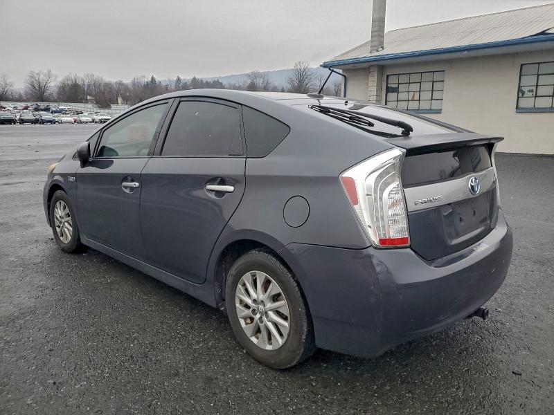 Photo 2 from auction – 2013 TOYOTA PRIUS PLUG with VIN JTDKN3DP8D3045243