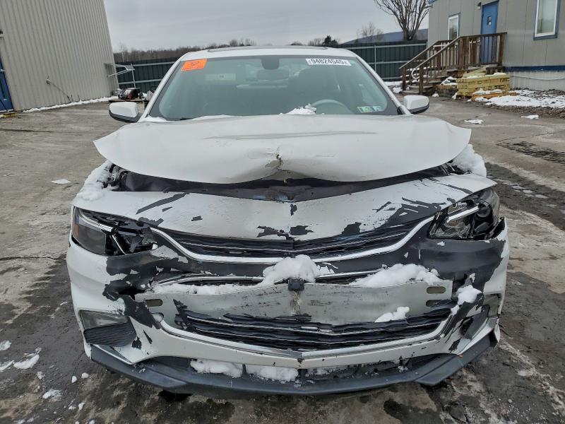 Photo 5 from auction – 2018 CHEVROLET MALIBU LT with VIN 1G1ZD5ST1JF133776