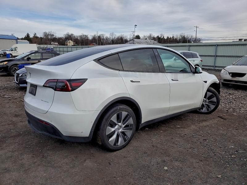 Photo 3 from auction – 2022 TESLA MODEL Y with VIN 7SAYGDEEXNA012434