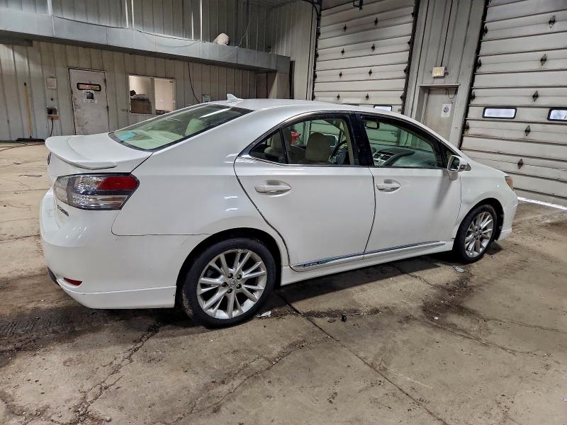 Photo 3 from auction – 2010 LEXUS HS 250H with VIN JTHBB1BA1A2004481
