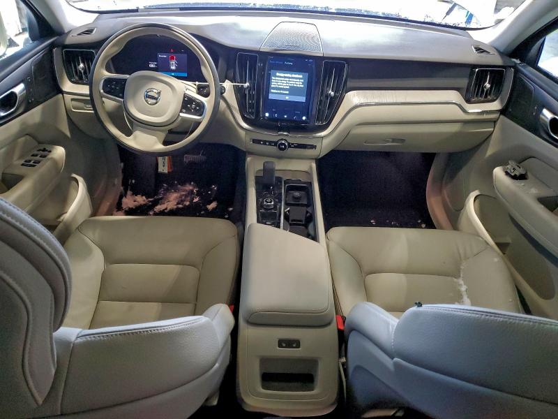 Photo 8 from auction – 2023 VOLVO XC60 PLUS with VIN YV4L12RN3P1346159