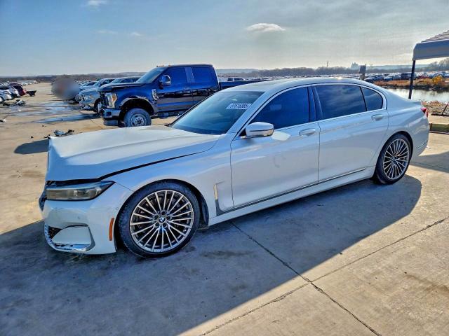 BMW 740 2020 with VIN WBA7T2C04LGL17317 - Photo from auction