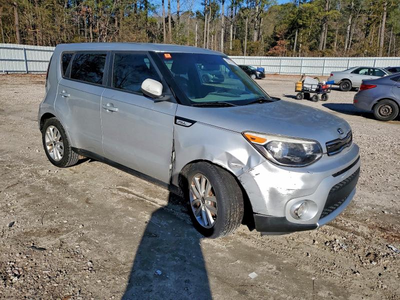 Photo 4 from auction – 2018 KIA SOUL + with VIN KNDJP3A53J7513263