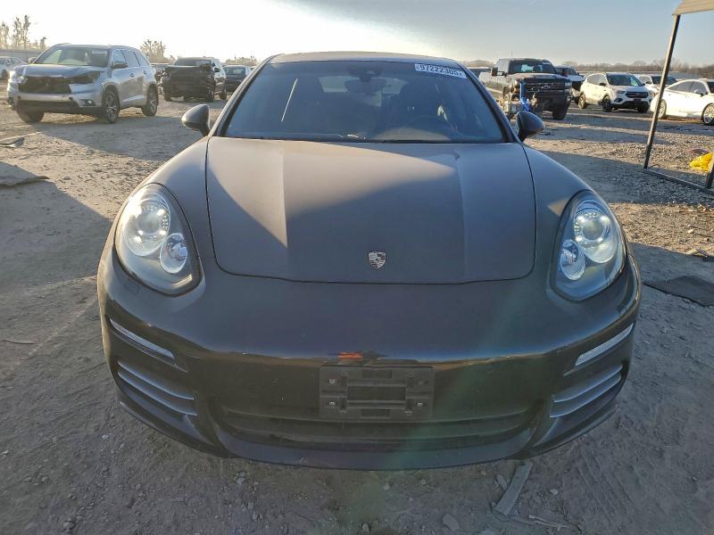 Photo 5 from auction – 2016 PORSCHE PANAMERA with VIN WP0AA2A70GL000582