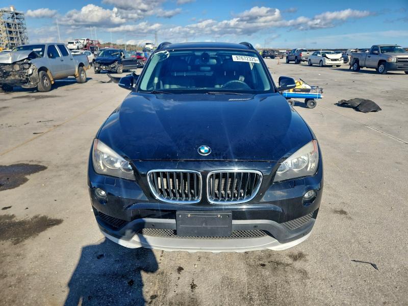 Photo 5 from auction – 2015 BMW X1 XDRIVE2 with VIN WBAVL1C55FVY35109