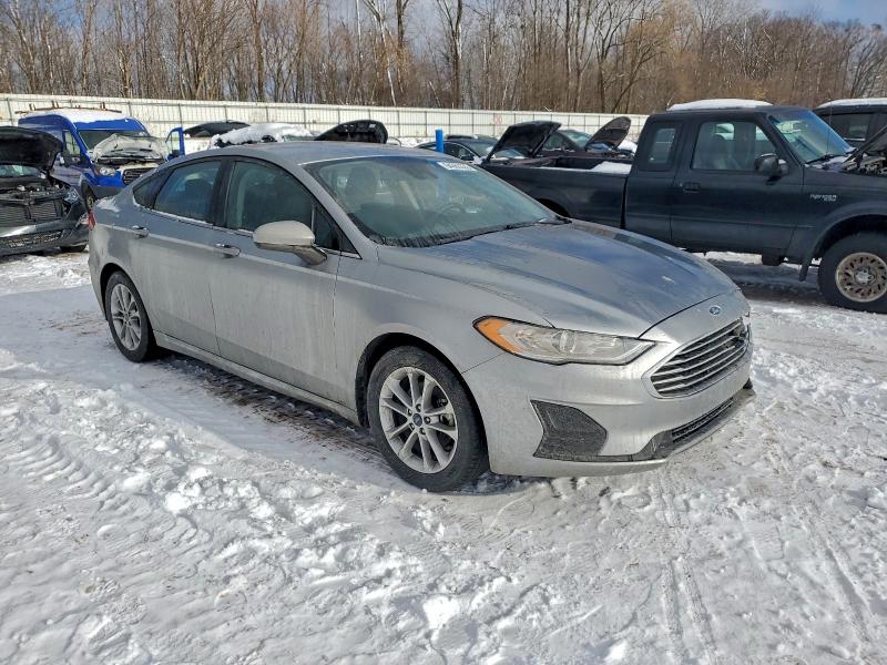 Photo 4 from auction – 2020 FORD FUSION with VIN 3FA6P0HD9LR167562