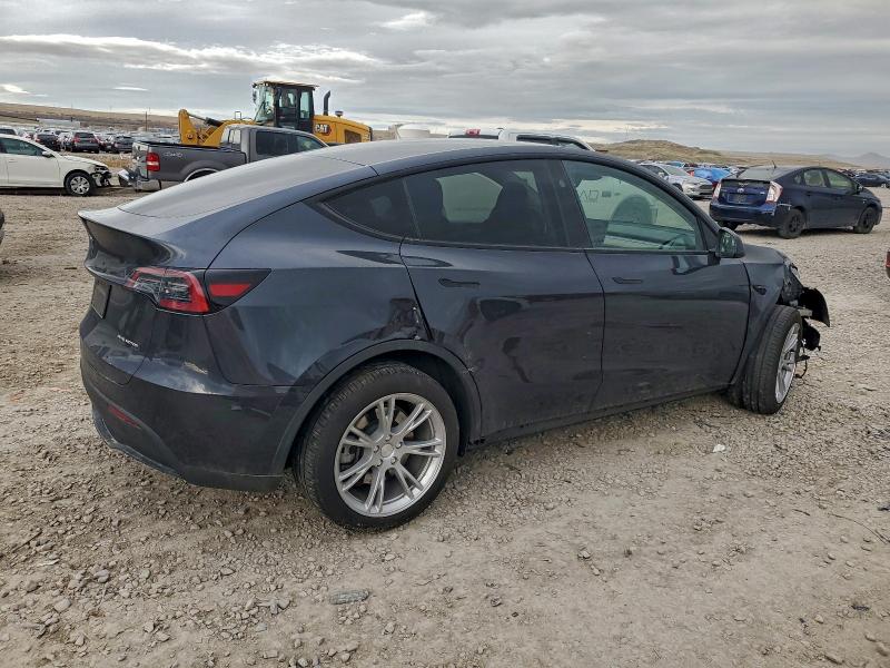 Photo 3 from auction – 2024 TESLA MODEL Y with VIN 7SAYGDEE4RA220931