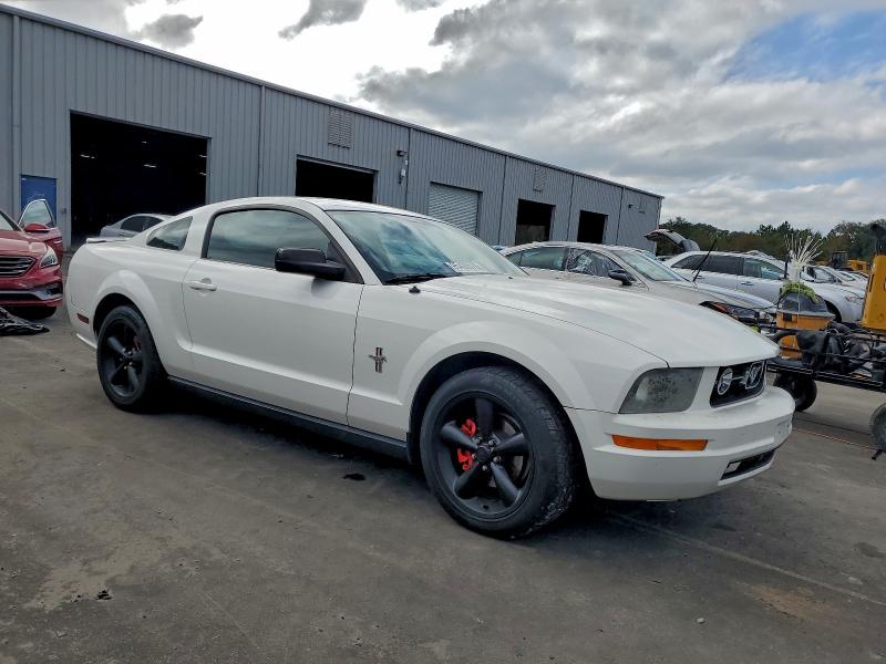 Photo 4 from auction – 2008 FORD MUSTANG with VIN 1ZVHT80N385173351