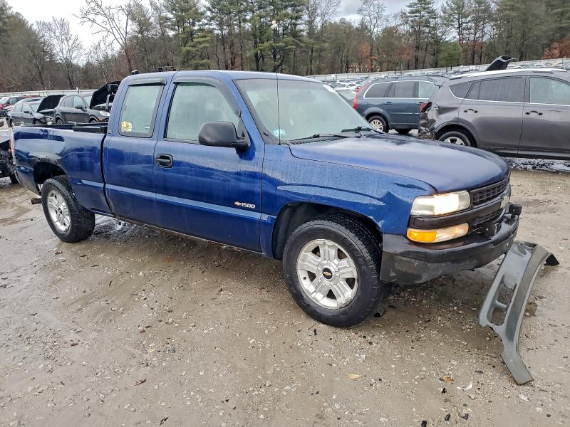 Photo 4 from auction – 2002 CHEVROLET SILVERADO with VIN 2GCEC19W021143953