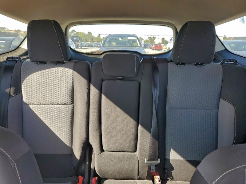 Photo 10 from auction – 2019 FORD ESCAPE SE with VIN 1FMCU0GD2KUA06982