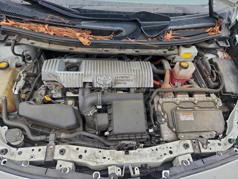 Photo 11 from auction – 2013 TOYOTA PRIUS with VIN JTDKN3DU8D1690878