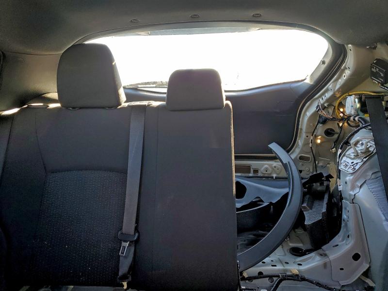 Photo 10 from auction – 2019 TOYOTA C-HR XLE with VIN NMTKHMBX7KR080785