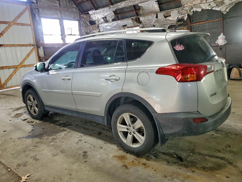 Photo 2 from auction – 2013 TOYOTA RAV4 XLE with VIN 2T3RFREV3DW074383