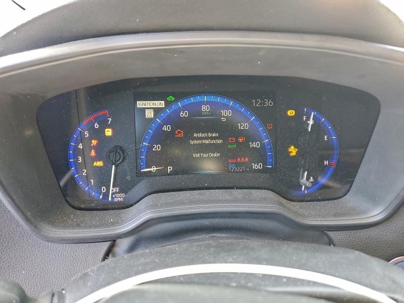 Photo 9 from auction – 2021 TOYOTA COROLLA LE with VIN JTDEAMDE6MJ029325