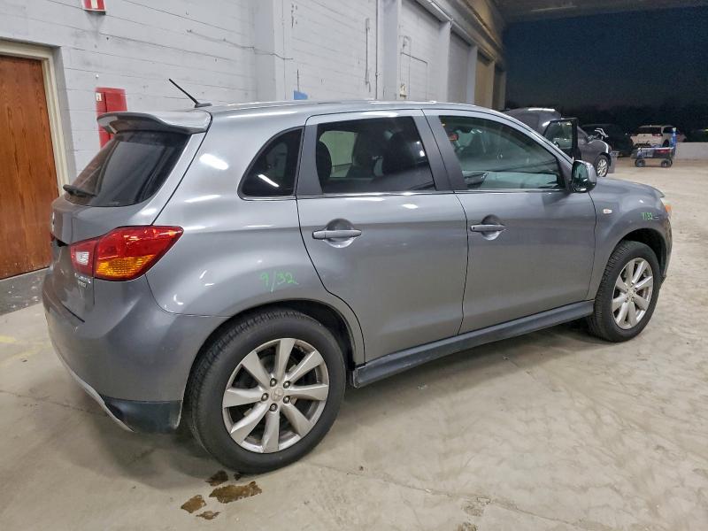 Photo 3 from auction – 2013 MITSUBISHI OUTLANDER with VIN 4A4AR4AU2DE014289