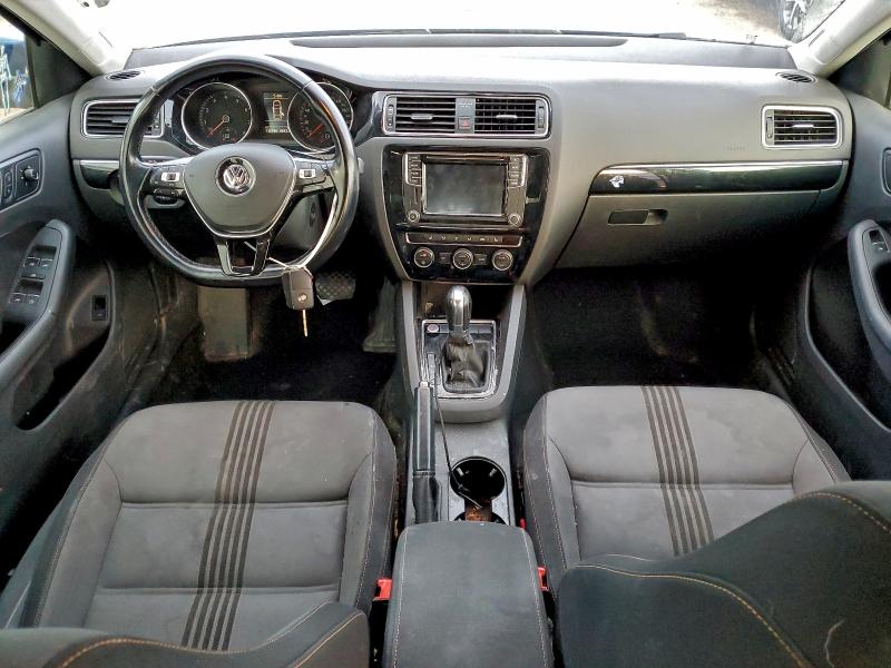 Photo 8 from auction – 2017 VOLKSWAGEN JETTA SE with VIN 3VWDB7AJ8HM224747