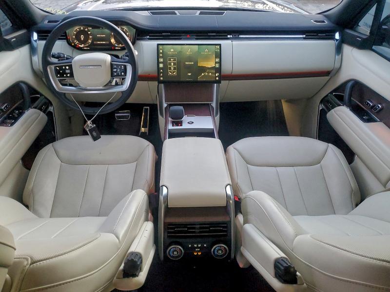 Photo 8 from auction – 2024 LAND ROVER RANGE ROVE with VIN SALKP9E96RA250844