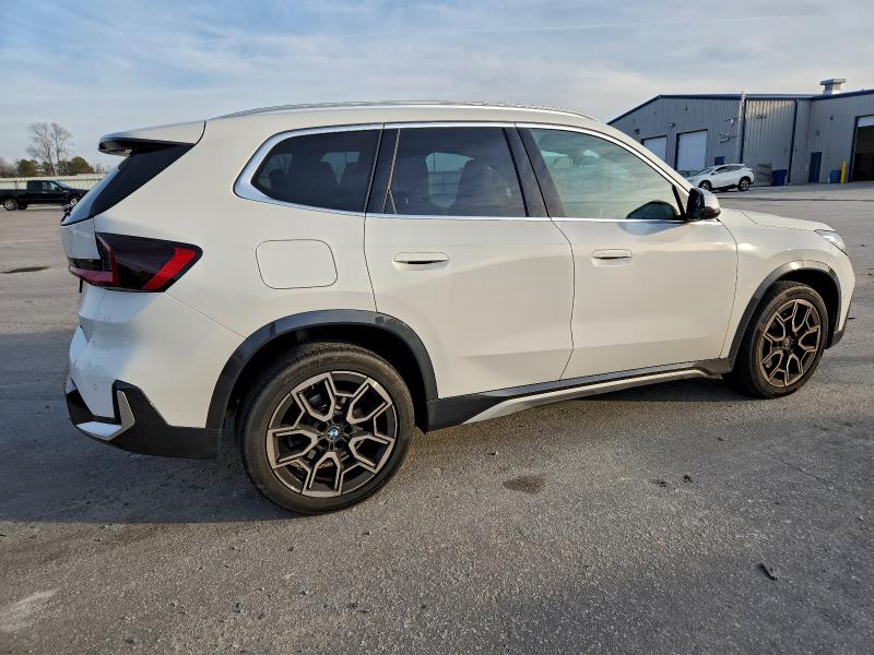 Photo 3 from auction – 2023 BMW X1 XDRIVE2 with VIN WBX73EF03P5V88180