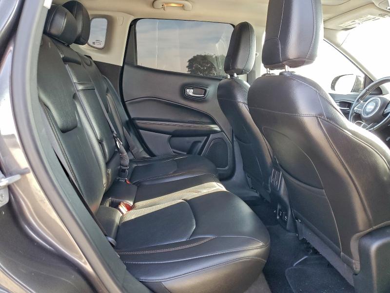 Photo 11 from auction – 2018 JEEP COMPASS with VIN 3C4NJDCB5JT207009