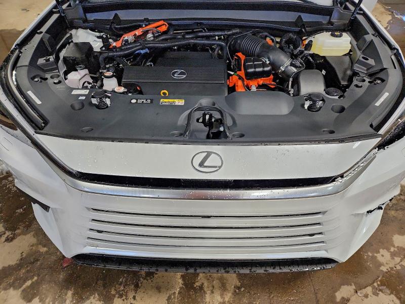 Photo 12 from auction – 2026 LEXUS TX 550H+ L with VIN 5TDACAC66TS001320