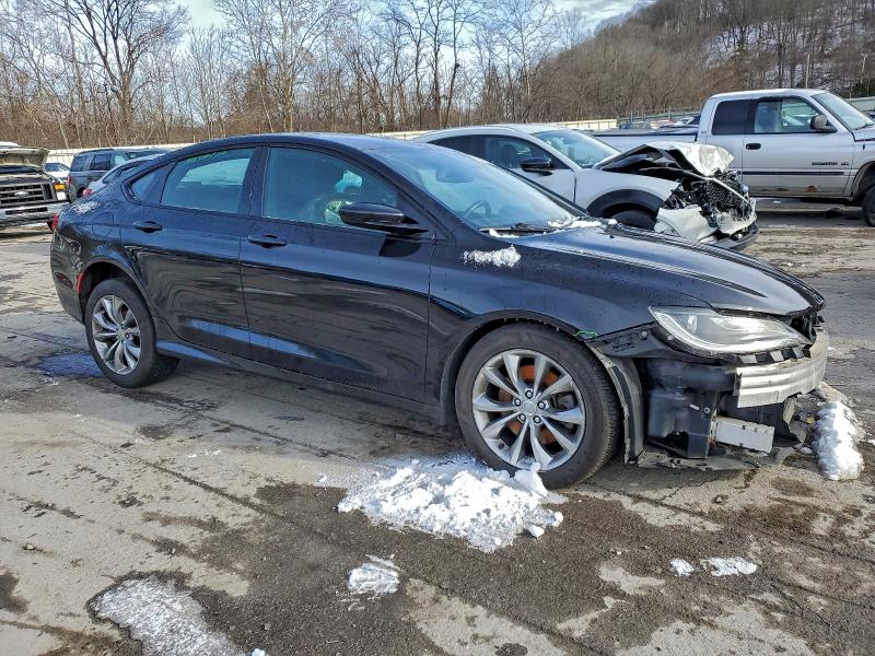 Photo 4 from auction – 2015 CHRYSLER 200 S with VIN 1C3CCCDGXFN618066