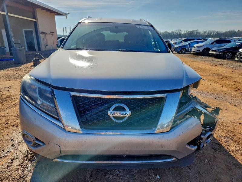 Photo 5 from auction – 2015 NISSAN PATHFINDER with VIN 5N1AR2MM7FC704153