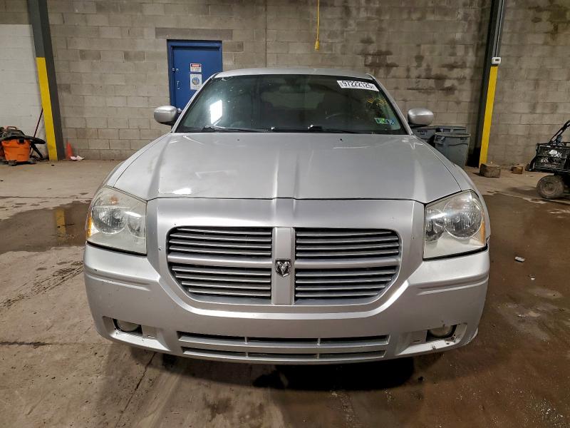 Photo 5 from auction – 2006 DODGE MAGNUM SXT with VIN 2D4FV47VX6H127754