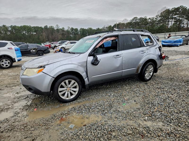 SUBARU FORESTER L 2012 with VIN JF2SHBEC5CH413121 - Photo from auction