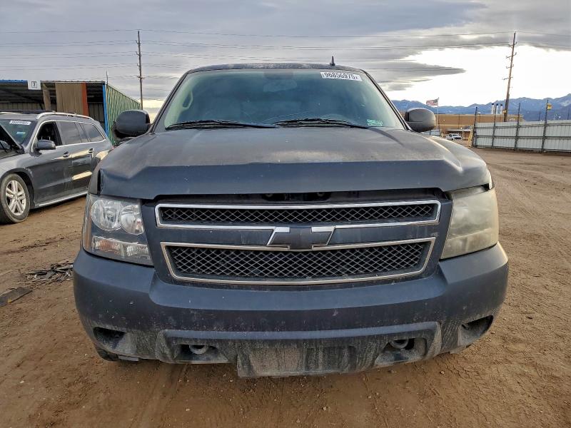 Photo 5 from auction – 2011 CHEVROLET TAHOE with VIN 1GNSKAE0XBR130570
