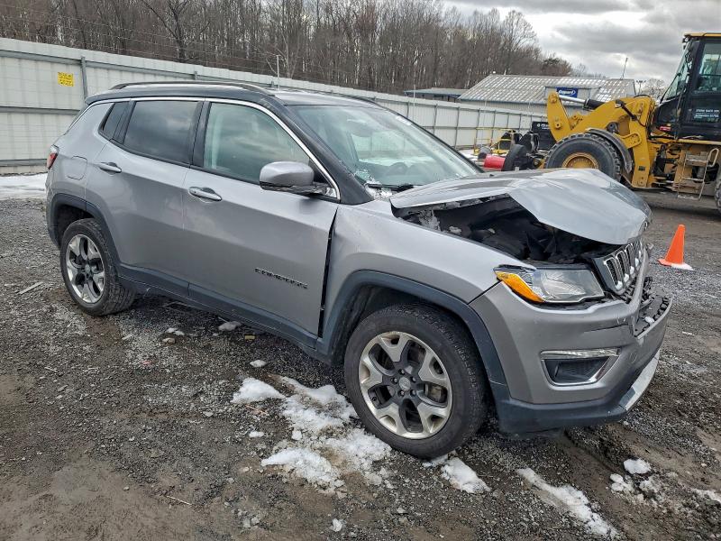 Photo 4 from auction – 2019 JEEP COMPASS LI with VIN 3C4NJDCB2KT601326