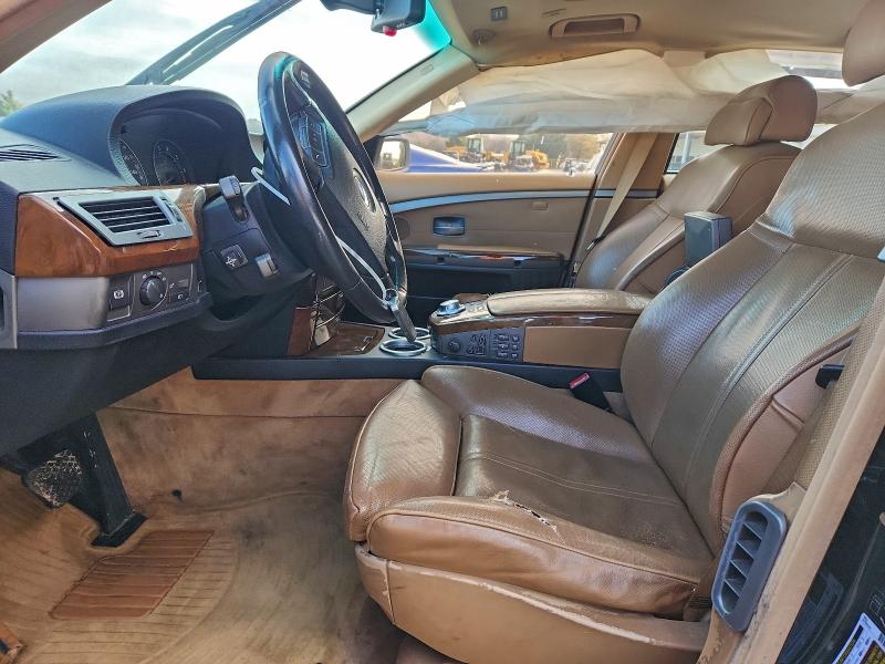Photo 7 from auction – 2005 BMW 745 LI with VIN WBAGN635X5DS60459