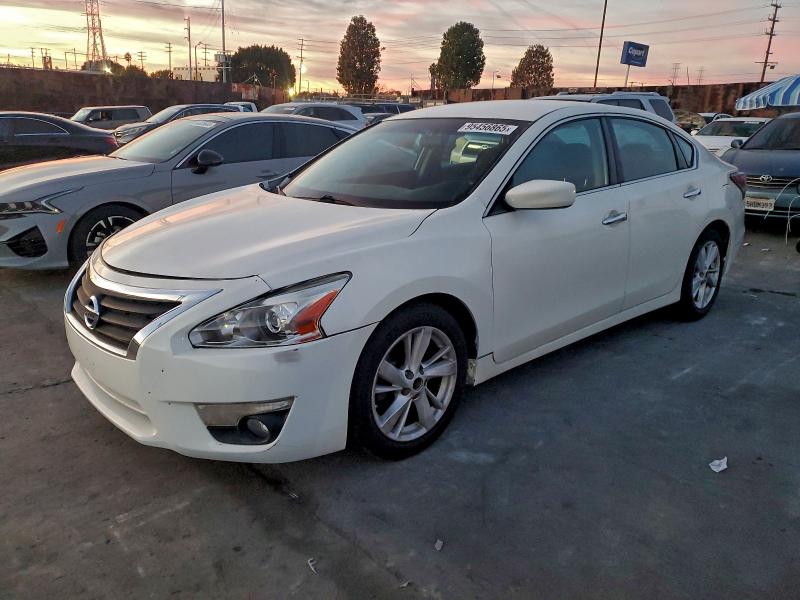 NISSAN ALTIMA 2.5 2015 with VIN 1N4AL3AP3FC439120 - Photo from auction