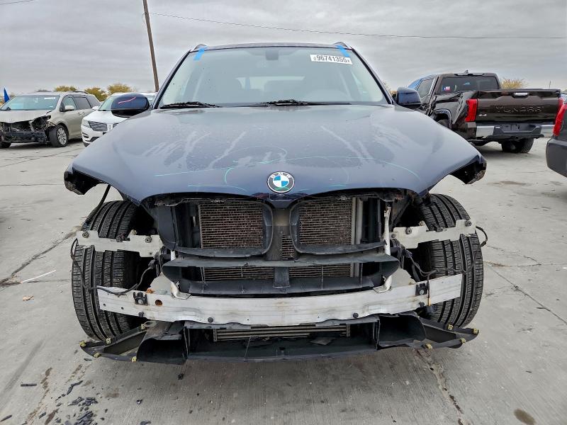 Photo 5 from auction – 2016 BMW X5 XDRIVE3 with VIN 5UXKR0C59G0U12688