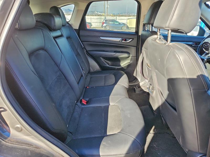 Photo 11 from auction – 2018 MAZDA CX-5 TOURI with VIN JM3KFBCMXJ0334076