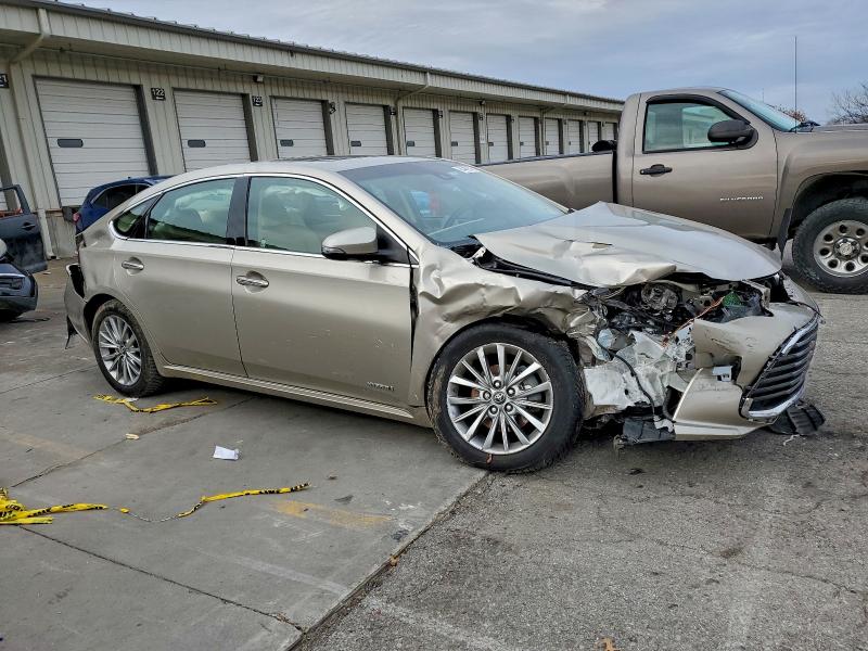 Photo 4 from auction – 2018 TOYOTA AVALON HYB with VIN 4T1BD1EB4JU061810