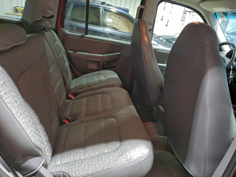 Photo 11 from auction – 2002 FORD EXPLORER X with VIN 1FMZU72E12ZA34049